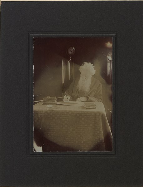 Booth escrevendo, 1910.