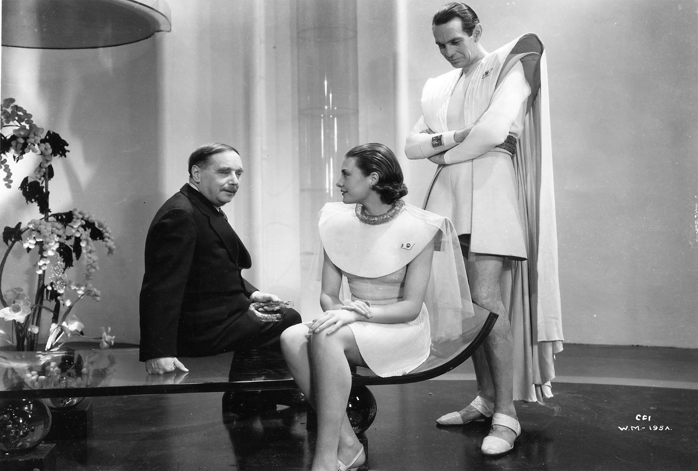 Cena do filme Daqui a cem anos (Things to come), de 1935, adaptado da obra de William Cameron Menzies.